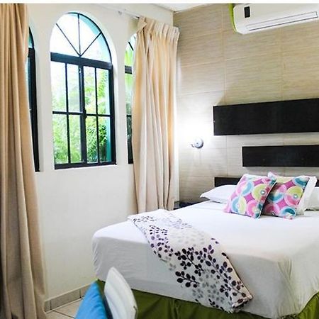 Villa Del Angel Hotel San Salvador Extérieur photo
